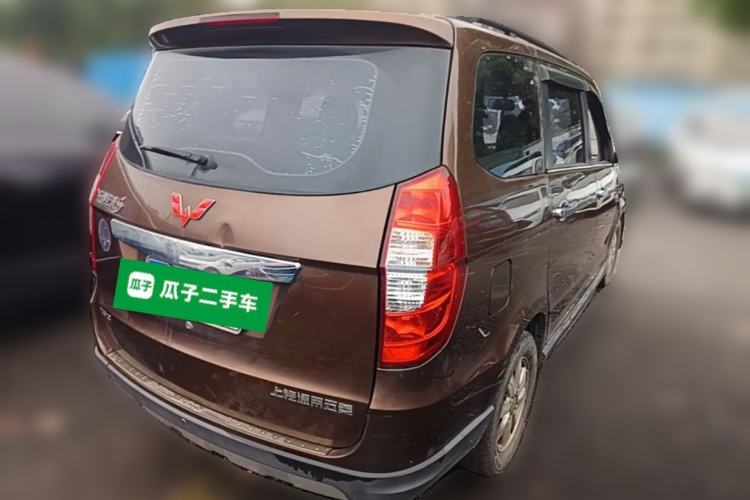 Used Wuling Hongguang 2014 1.5L S Comfort Model Rear Right 45 Deg