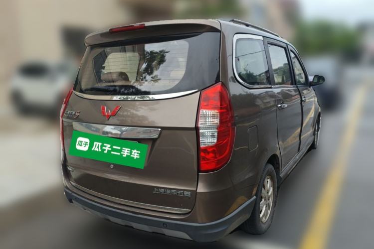 Used Wuling Hongguang 2014 1.5L S Luxury Model Rear Right 45 Deg