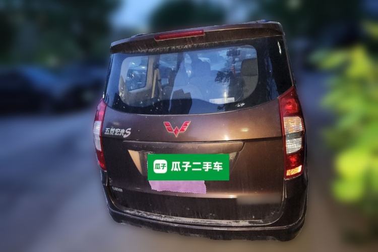 Used Wuling Hongguang 2014 1.5L S Standard Version Rear