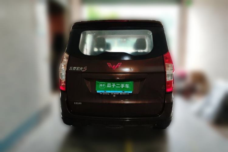Used Wuling Hongguang 2014 1.5L S Standard Version Rear