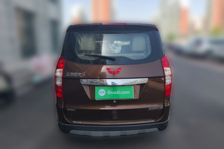 Used Wuling Hongguang 2014 1.5L S Luxury Model Rear