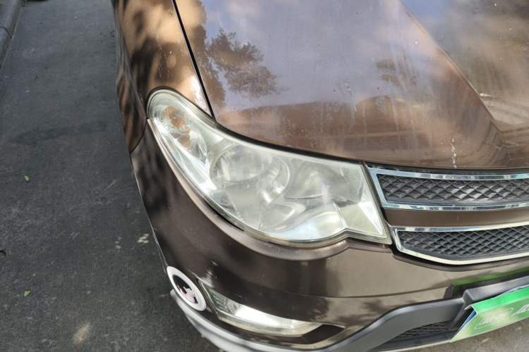 Used Wuling Hongguang 2014 1.5L S Comfort Model Right Front Headlight