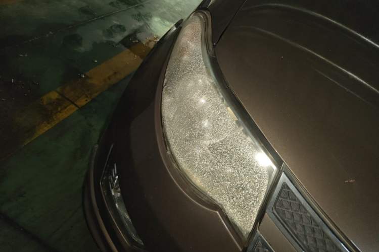 Used Wuling Hongguang 2014 1.5L S Standard Version Right Front Headlight