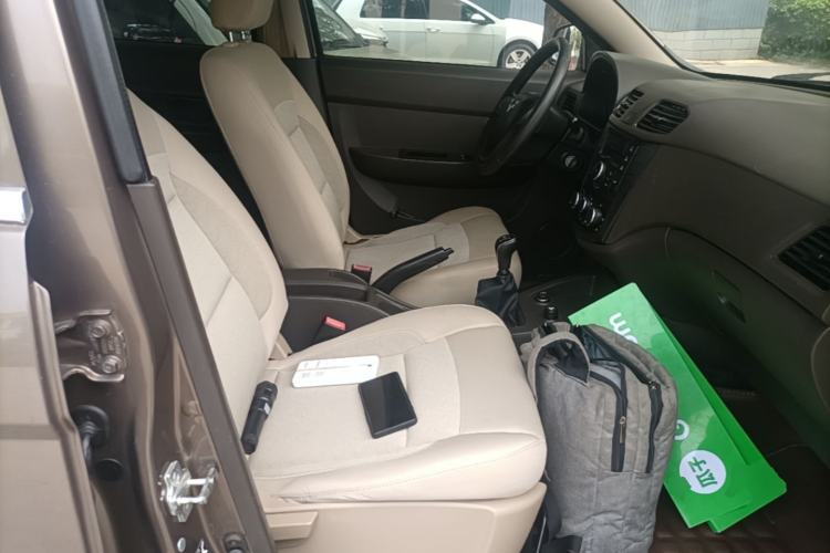 Used Wuling Hongguang 2014 1.5L S Standard Version Right Front Seat