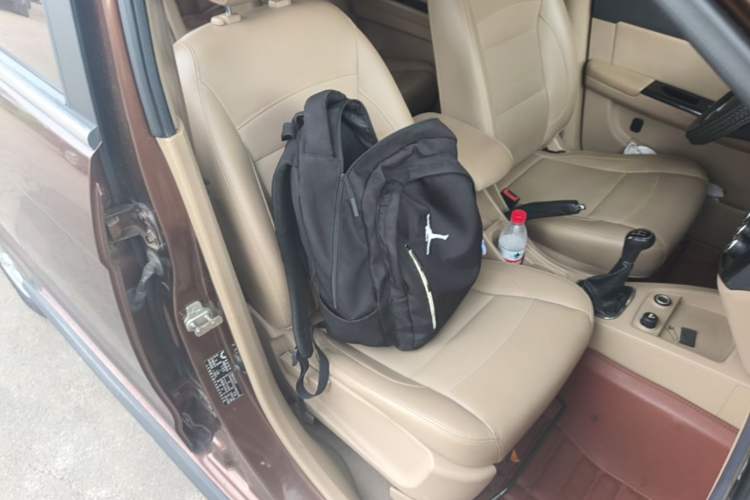Used Wuling Hongguang 2014 1.5L S Comfort Model Right Front Seat