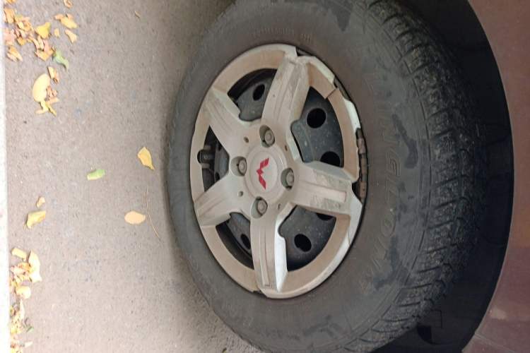 Used Wuling Hongguang 2014 1.2L Base Model China IV Right Front Wheel Hub