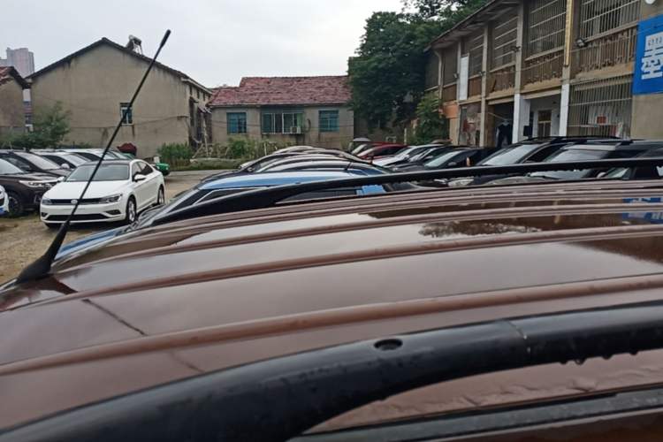 Used Wuling Hongguang 2014 1.5L S Standard Version Roof