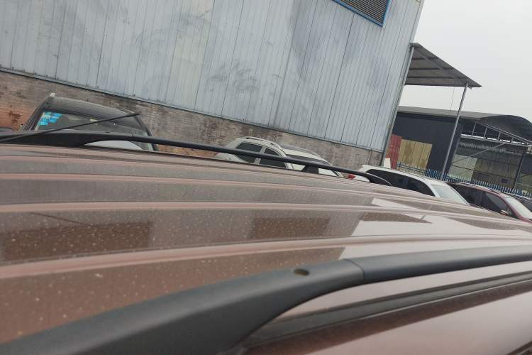 Used Wuling Hongguang 2014 1.5L S Standard Version Roof