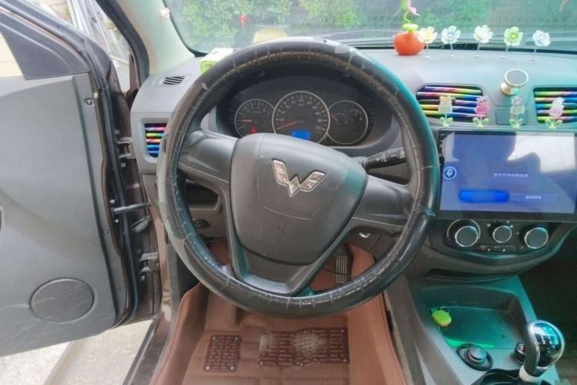 Used Wuling Hongguang 2014 1.5L S Standard Version Steering Wheel