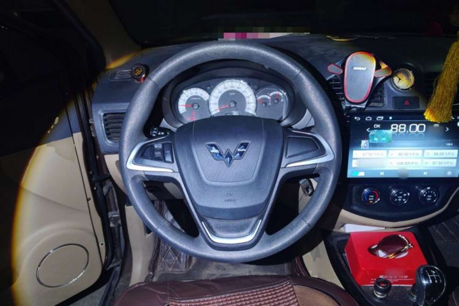 Used Wuling Hongguang 2014 1.5L S Luxury Model Steering Wheel