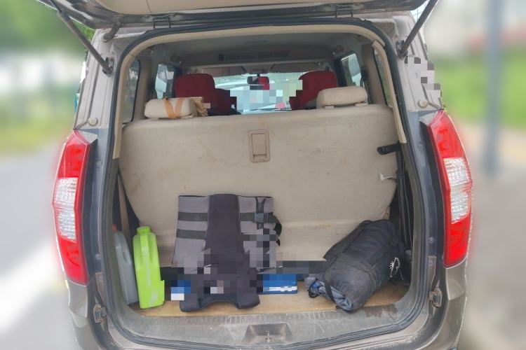 Used Wuling Hongguang 2014 1.5L S Standard Version Trunk
