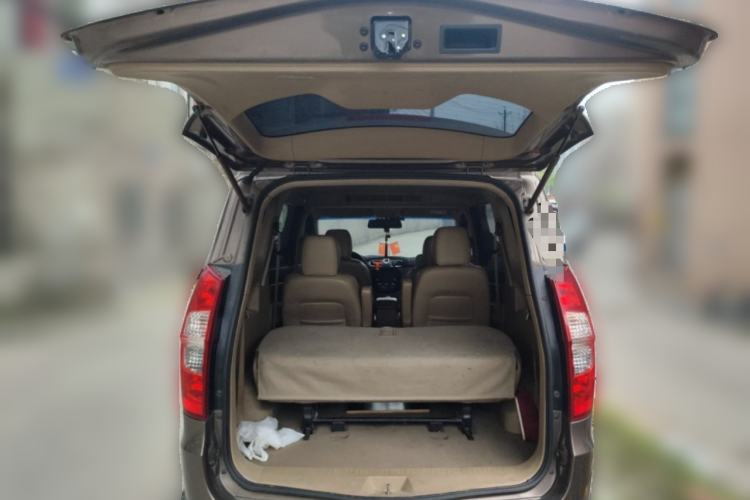 Used Wuling Hongguang 2014 1.5L S Luxury Model Trunk