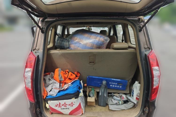 Used Wuling Hongguang 2014 1.5L S Comfort Model Trunk