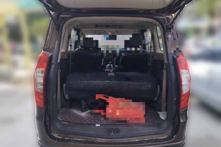 Used Wuling Hongguang 2014 1.5L S Standard Version Trunk