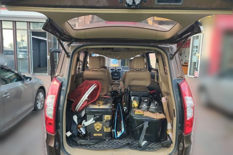 Used Wuling Hongguang 2014 1.5L S Comfort Model Trunk