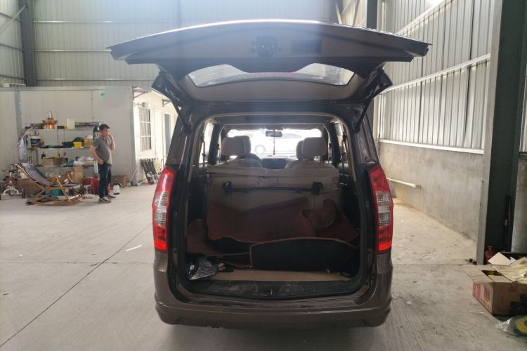 Used Wuling Hongguang 2014 1.5L S Standard Version Trunk