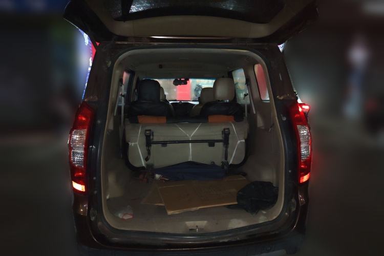 Used Wuling Hongguang 2014 1.5L S Luxury Model Trunk