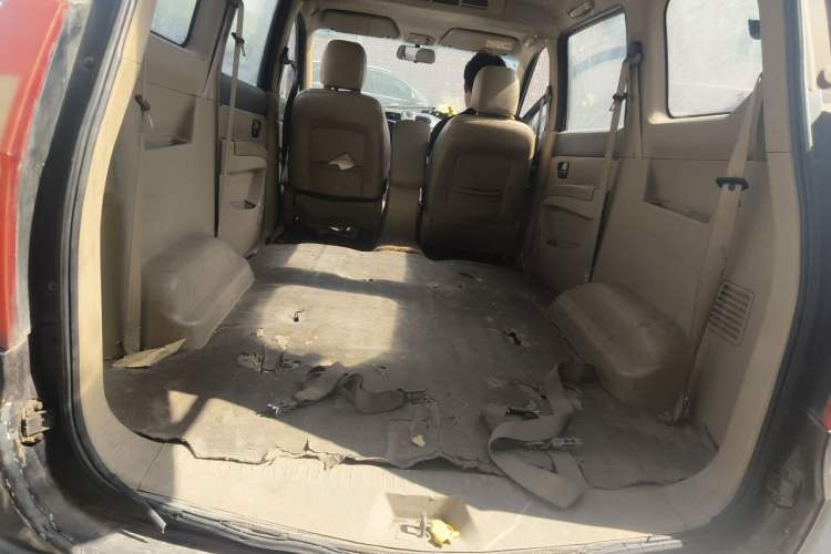 Used Wuling Hongguang 2014 1.2L S Comfort Model China IV Trunk
