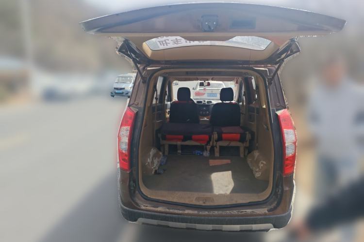 Used Wuling Hongguang 2014 1.5L S Comfort Model Trunk
