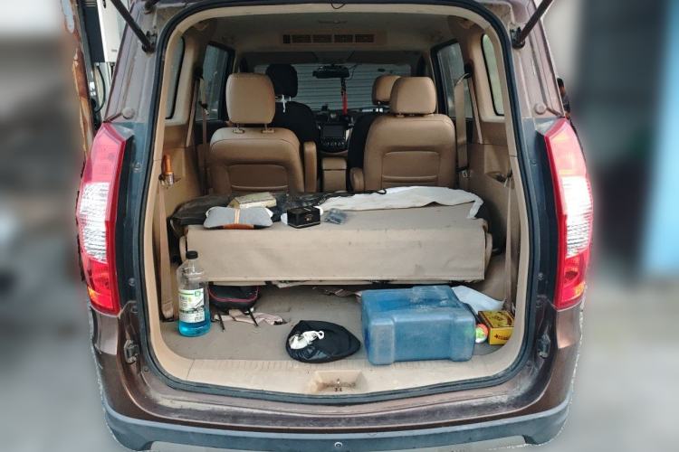 Used Wuling Hongguang 2014 1.5L S Comfort Model Trunk