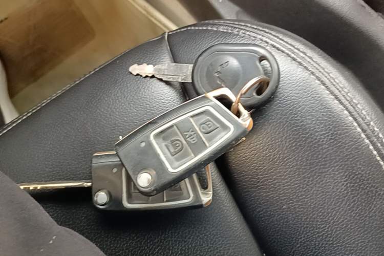 Used Wuling Hongguang 2014 1.5L S Standard Version Vehicle Key