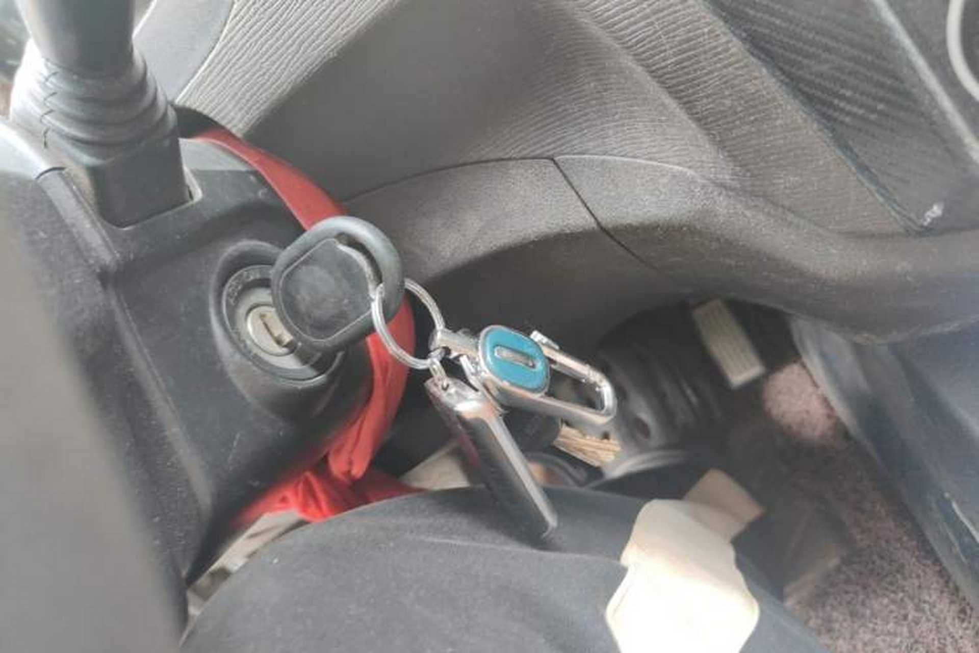 Used Wuling Hongguang 2014 1.5L S Standard Version Vehicle Key