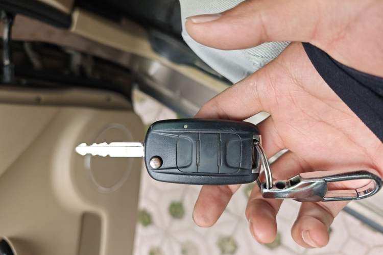 Used Wuling Hongguang 2014 1.5L S Luxury Model Vehicle Key