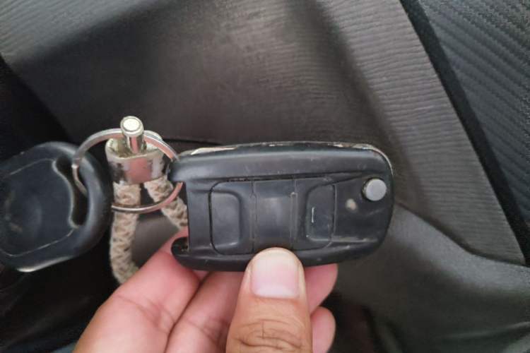 Used Wuling Hongguang 2014 1.5L S Standard Version Vehicle Key