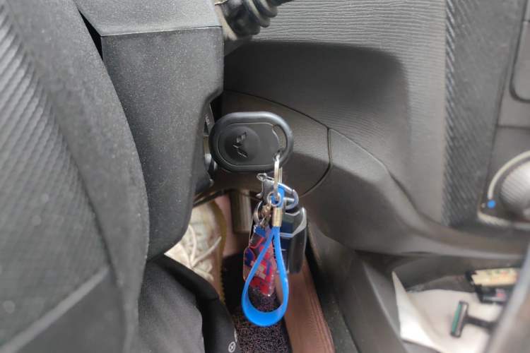 Used Wuling Hongguang 2014 1.2L Base Model China IV Vehicle Key