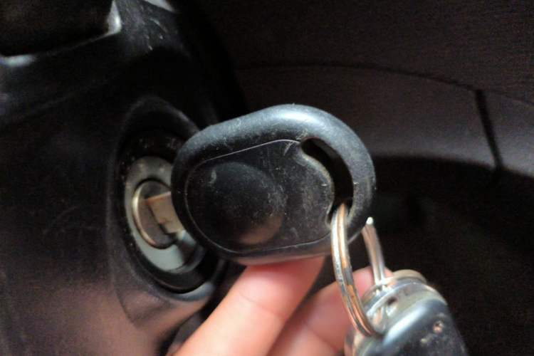 Used Wuling Hongguang 2014 1.5L S Standard Version Vehicle Key