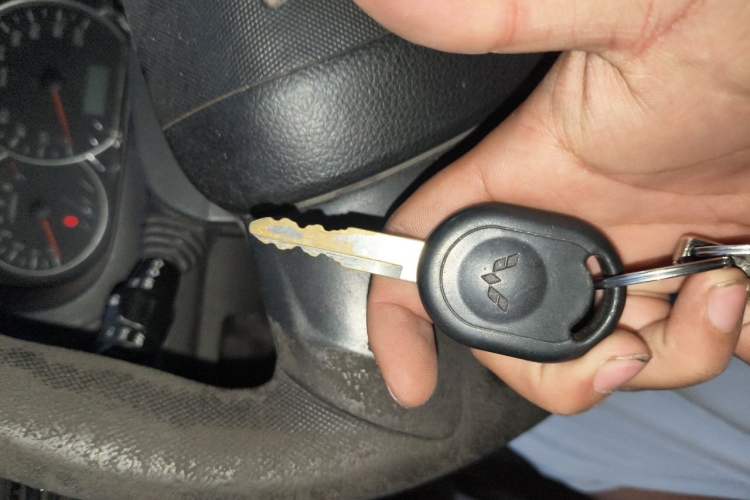 Used Wuling Hongguang 2014 1.5L S Standard Version Vehicle Key