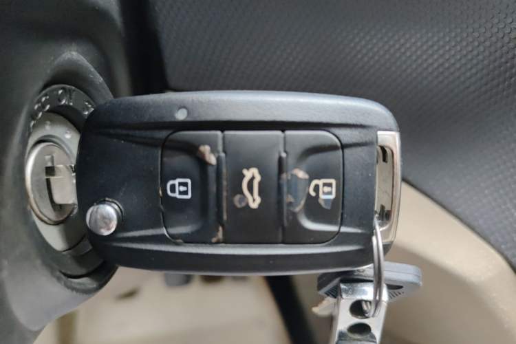 Used Wuling Hongguang 2014 1.5L S Comfort Model Vehicle Key