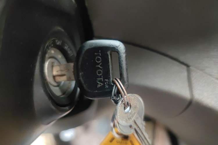 Used Wuling Hongguang 2014 1.2L Base Model China IV Vehicle Key