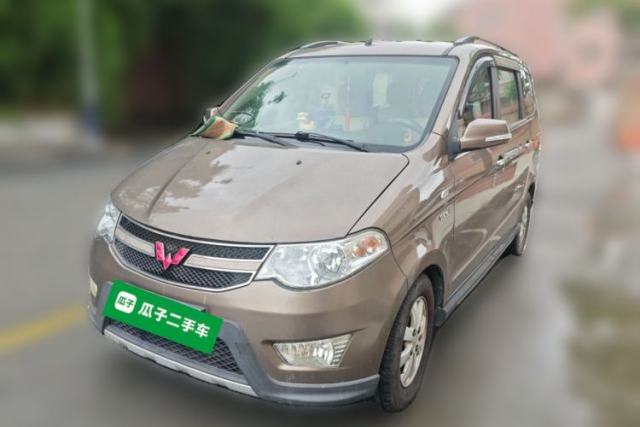 Ojetý Wuling Hongguang 2014 1.5L S Luxury Model