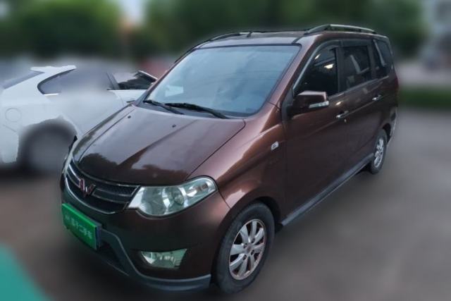 Used Wuling Hongguang 2014 1.5L S Automatic Luxury Model