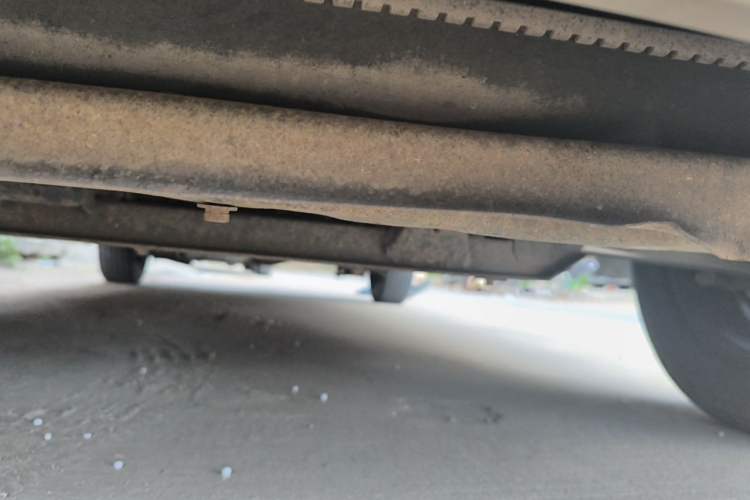 Used Wuling Hongguang 2014 1.5L Base Version Chassis Front