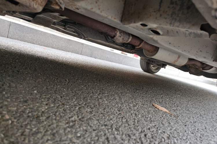 Used Wuling Hongguang 2014 1.5L S Standard Version Chassis Front Left