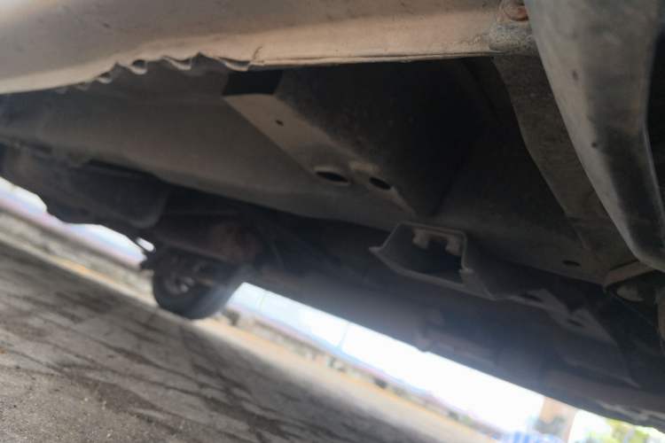 Used Wuling Hongguang 2014 1.2L Base Model China IV Chassis Front Right