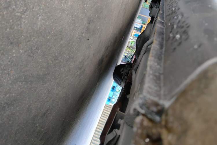 Used Wuling Hongguang 2014 1.5L S Standard Version Chassis Front Right