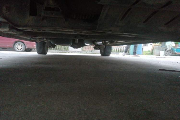 Used Wuling Hongguang 2014 1.5L S Comfort Model Chassis Front