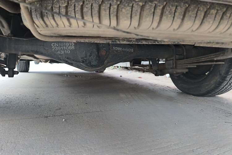 Used Wuling Hongguang 2014 1.5L Base Version Chassis Rear