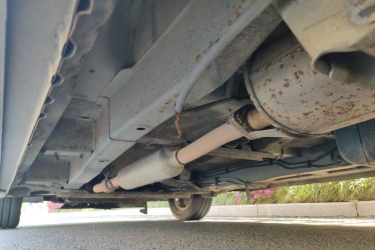 Used Wuling Hongguang 2014 1.5L S Luxury Model Chassis Rear Left