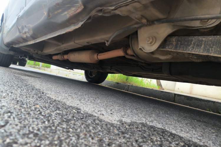 Used Wuling Hongguang 2014 1.5L S Standard Version Chassis Rear Left