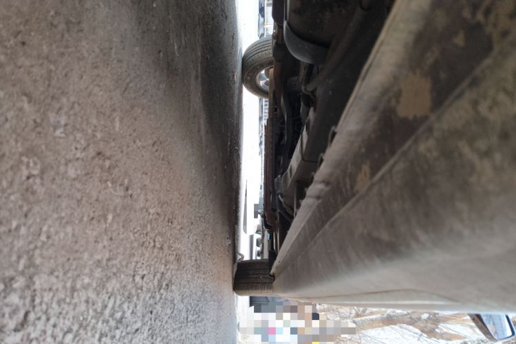 Used Wuling Hongguang 2014 1.5L S Luxury Model Chassis Rear Right
