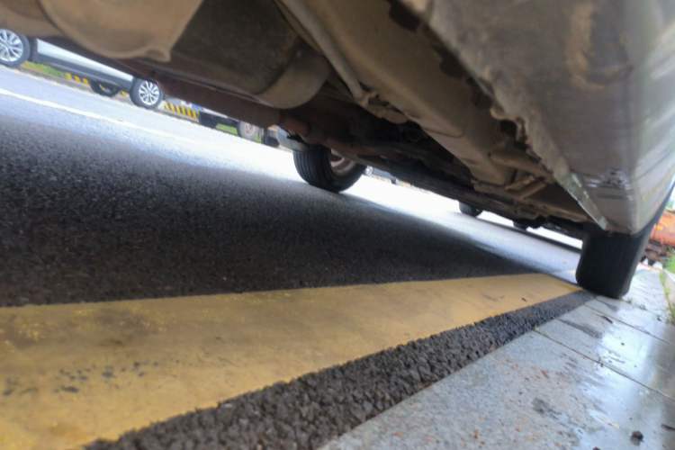 Used Wuling Hongguang 2014 1.5L S Standard Version Chassis Rear Right