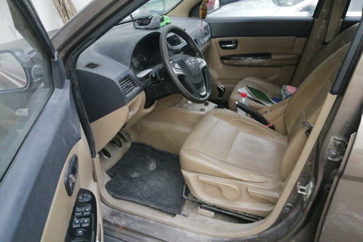 Used Wuling Hongguang 2014 1.5L S Comfort Model Driver Seat