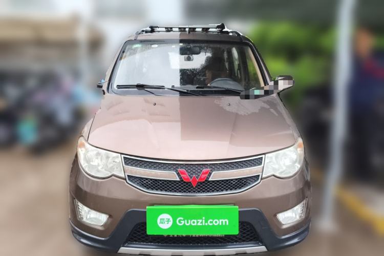 Used Wuling Hongguang 2014 1.5L S Comfort Model Front