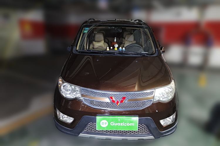Used Wuling Hongguang 2014 1.5L S Comfort Model Front