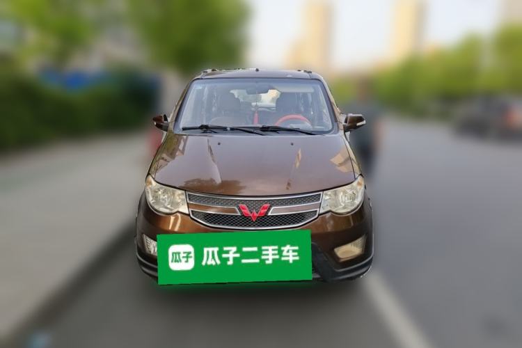 Used Wuling Hongguang 2014 1.5L S Standard Version Front