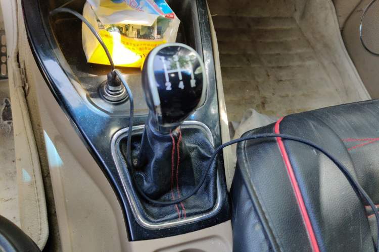 Used Wuling Hongguang 2014 1.5L S Luxury Model Gear Lever